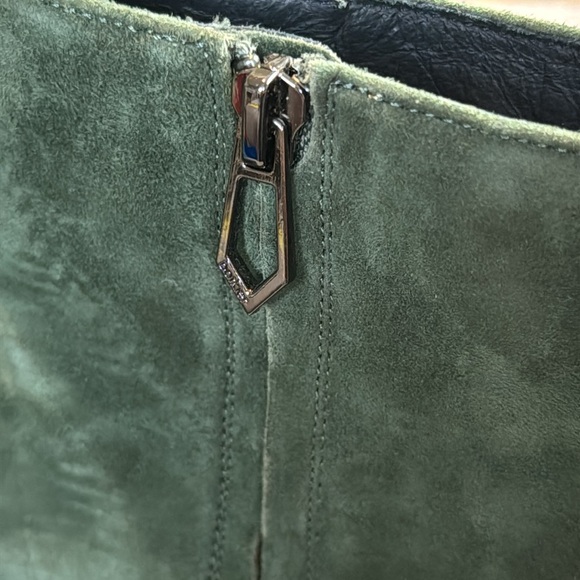 Botkier Women's green  Toe Suede Mid Heel Ankle Boot Bootie - Picture 6 of 11